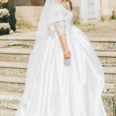 Наталія — логотип
