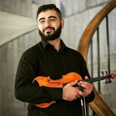 Скрипач Эмиль Алиев — логотип