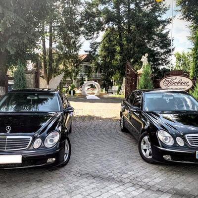 Весільний кортеж Mercedes — логотип