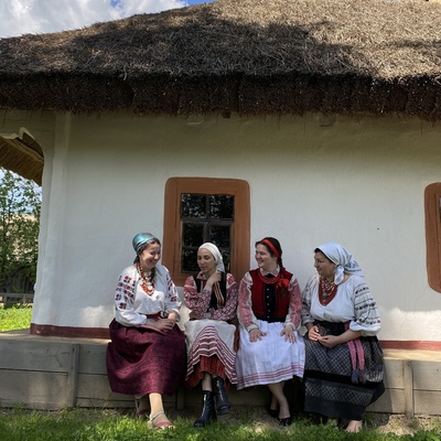 Гурт Лунниця — логотип