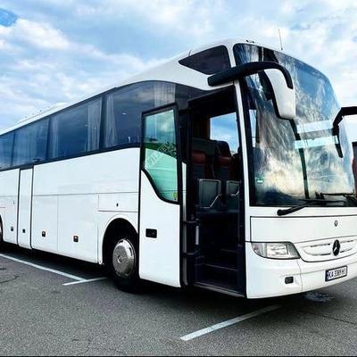 231 Автобус Mercedes Turizmo аренда на с — логотип
