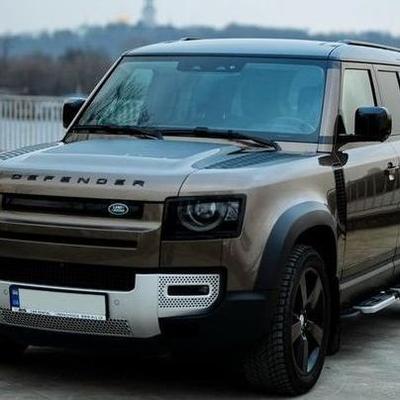 129 Аренда джып Land Rover Defender — логотип