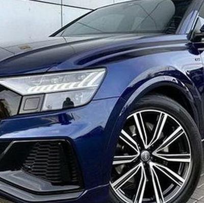307 Bнедорожник Audi Q8 синий прокат — логотип
