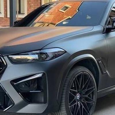 107 Позашляховик BMW X6 M Competition — логотип
