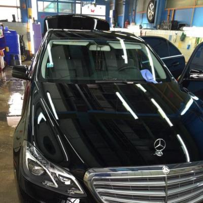 Mercedes E-class — логотип