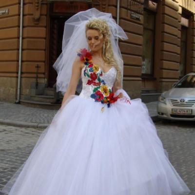 Ексклюзив — логотип