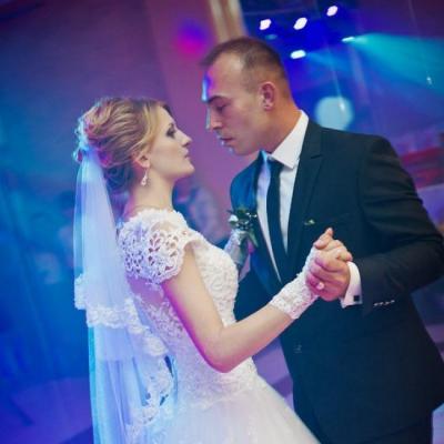 Коцур Ірина — логотип