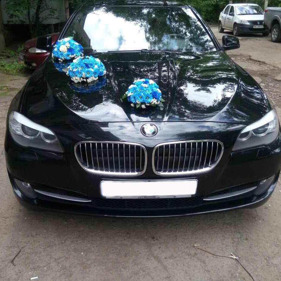 BMW 5 F10 — логотип
