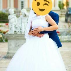 Продаю весільна плаття — логотип