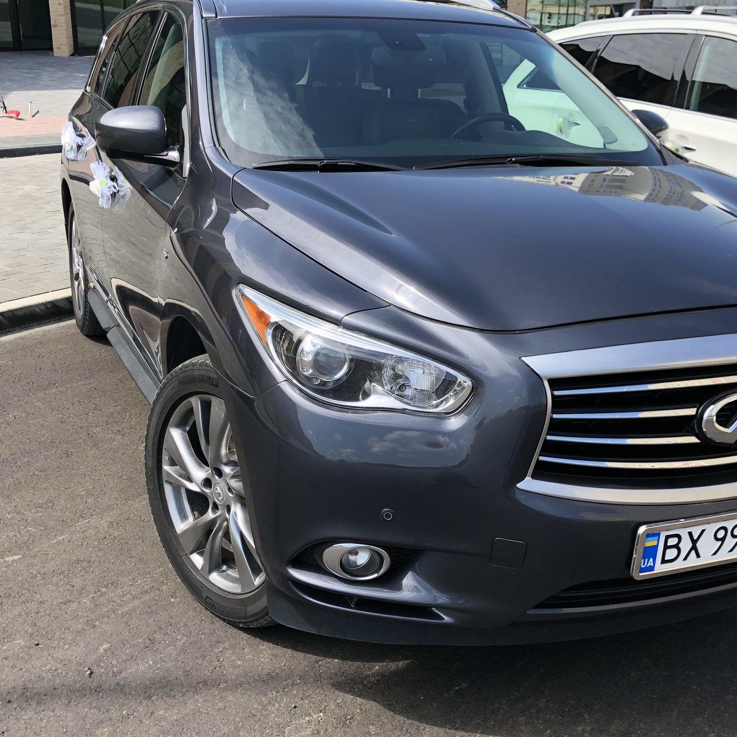 Весільний кортеж Инфинити qx60 — логотип
