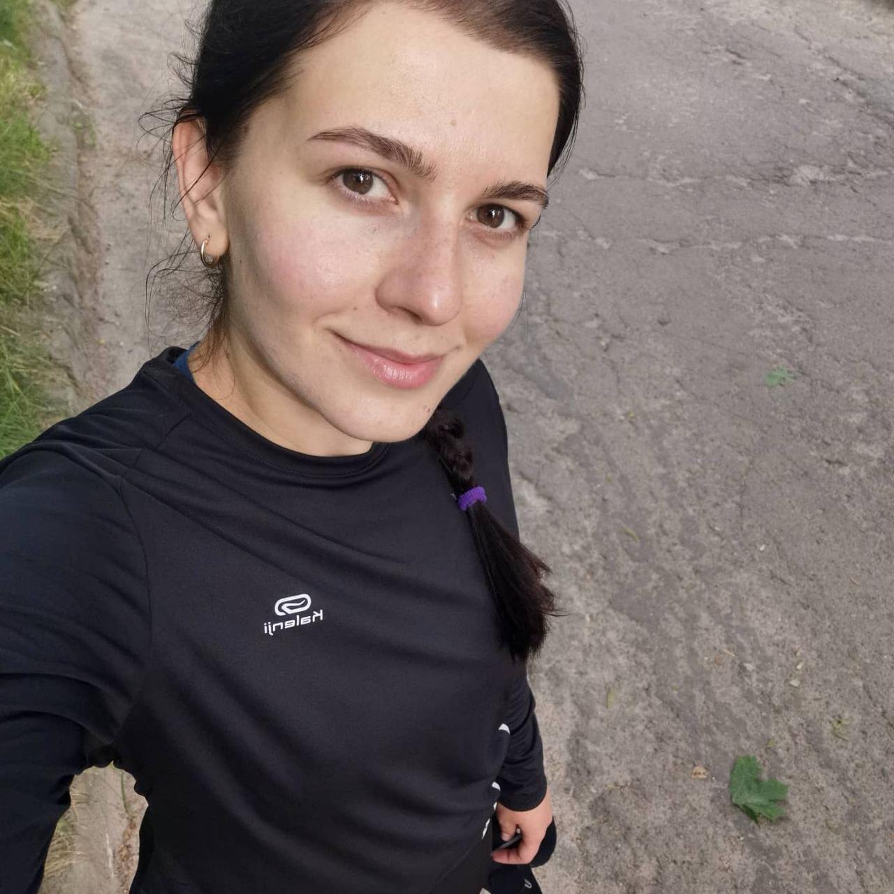 Весільне плаття — логотип