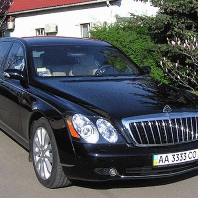 078 Vip-авто Maybach 62S оренда авто з в — логотип