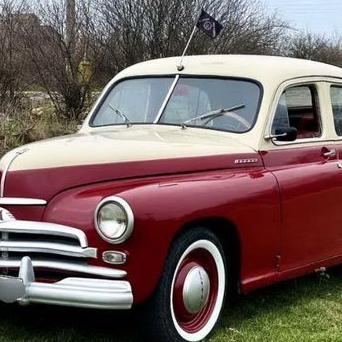 171 Ретро автомобіль Pobeda GAZ M-20 — логотип