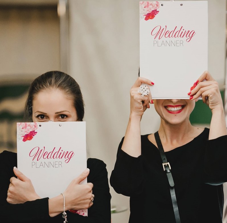 Wedding PLANNER — логотип
