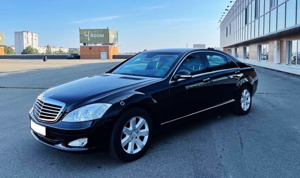388 Mercedes W221 S600 GUARD B7 броньова — логотип