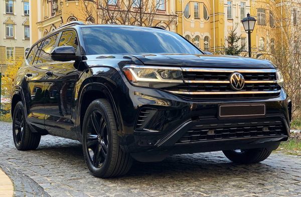 201 Volkswagen Atlas оренда позашляховик — логотип