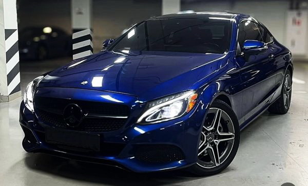 433 Авто без водія Mercedes-Benz С300 си — логотип