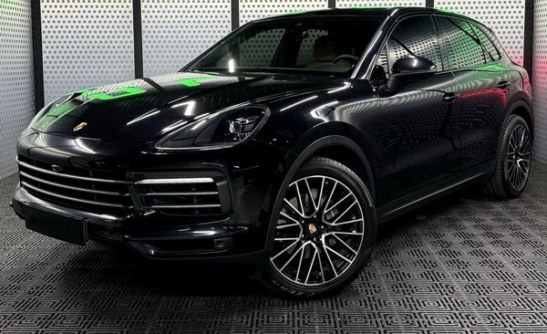 436 Porsche Cayenne NEW прокат без водія — логотип