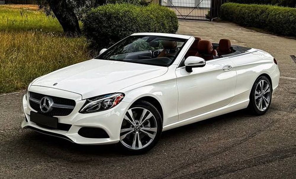 081 Прокат Mercedes-Benz C300 Cabrio біл — логотип