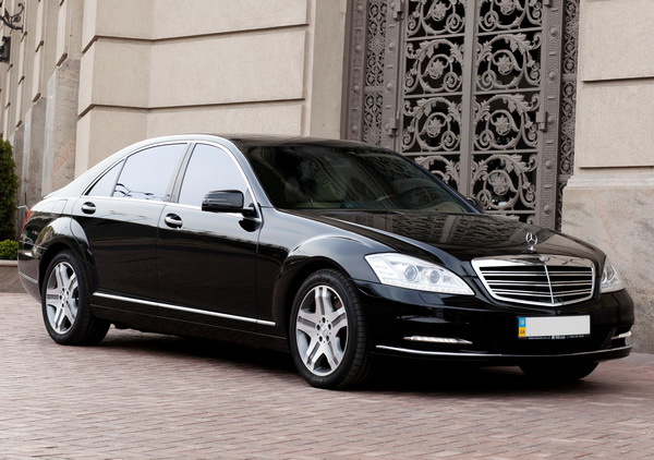 092 Авто на весілля Mercedes-Benz W221 S — логотип