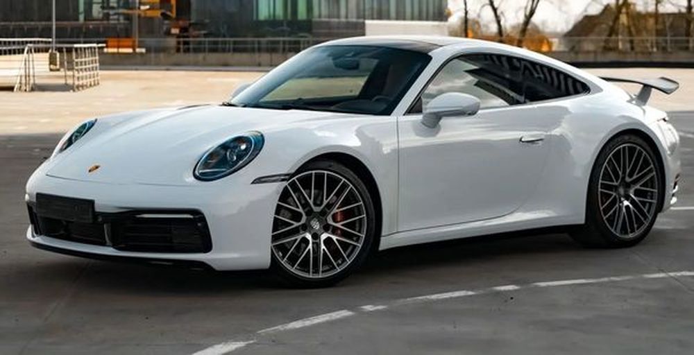 276 Porsche 911 Carrera 4S (білий) — логотип
