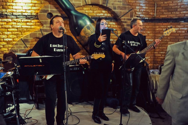 Luchesk Band — логотип