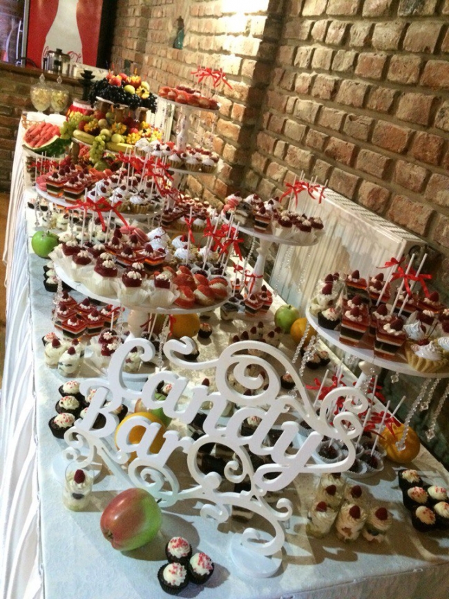 Кондитерська майстерня "Smak-tort" — логотип