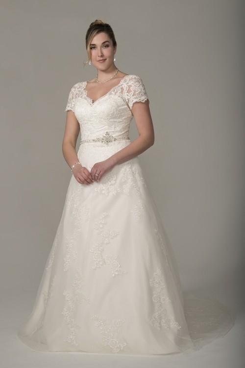 VW8753 (Venus Bridal) — Venus Bridal