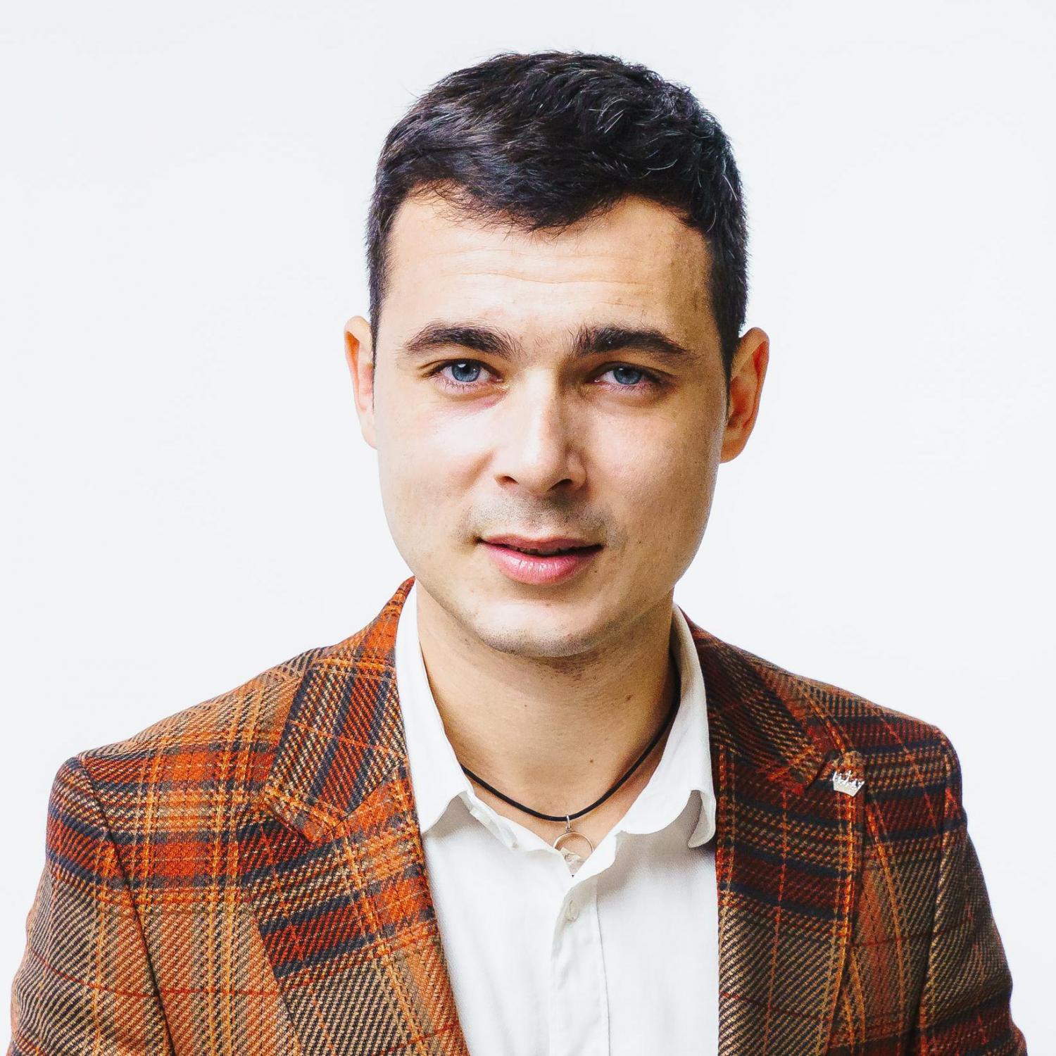 Изюмов богдан сергеевич