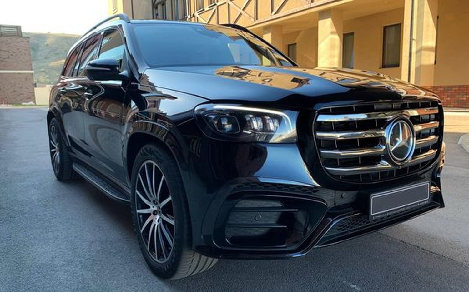 250 Позашляхови Mercedes Benz Gls AMG 40 250 Позашляхови Mercedes Benz Gls AMG 40