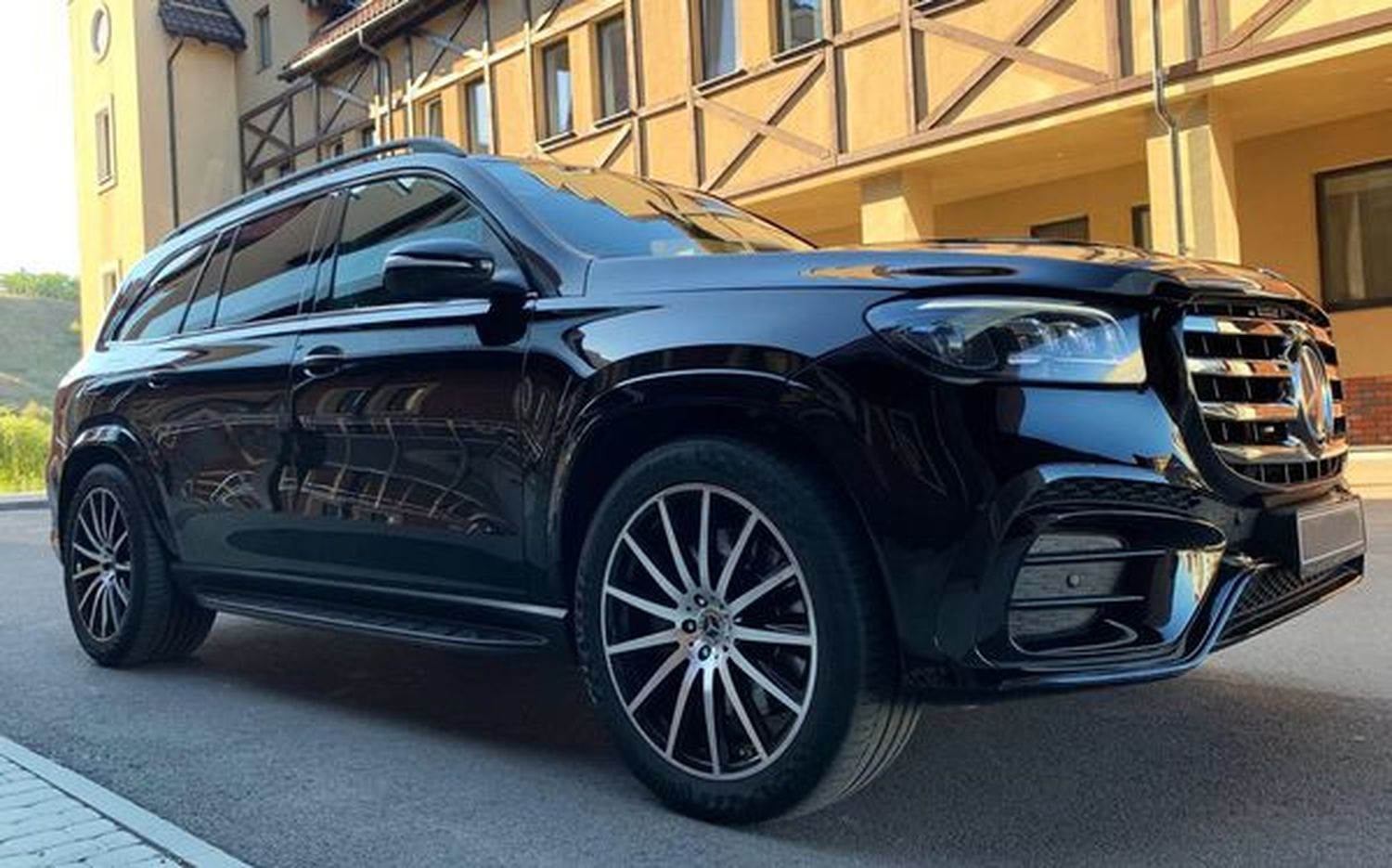 250 Позашляхови Mercedes Benz Gls AMG 40 250 Позашляхови Mercedes Benz Gls AMG 40