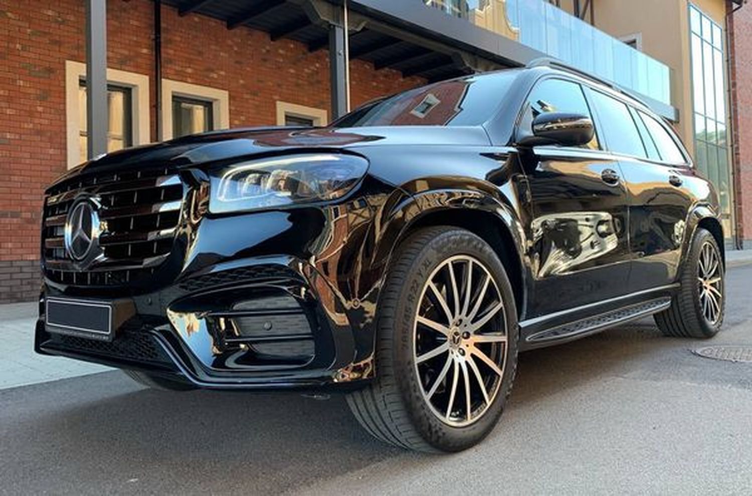 250 Позашляхови Mercedes Benz Gls AMG 40 250 Позашляхови Mercedes Benz Gls AMG 40