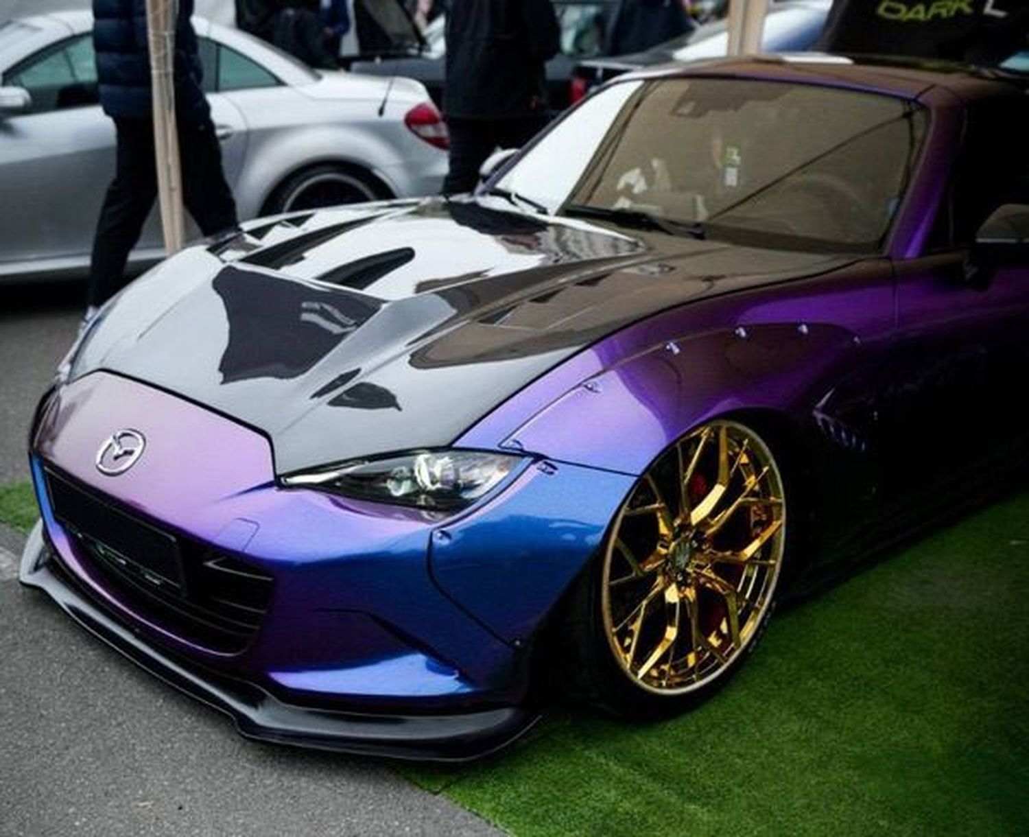 219 Mazda Miata ND кабріолет з водієм на 219 Mazda Miata ND кабріолет з водієм на