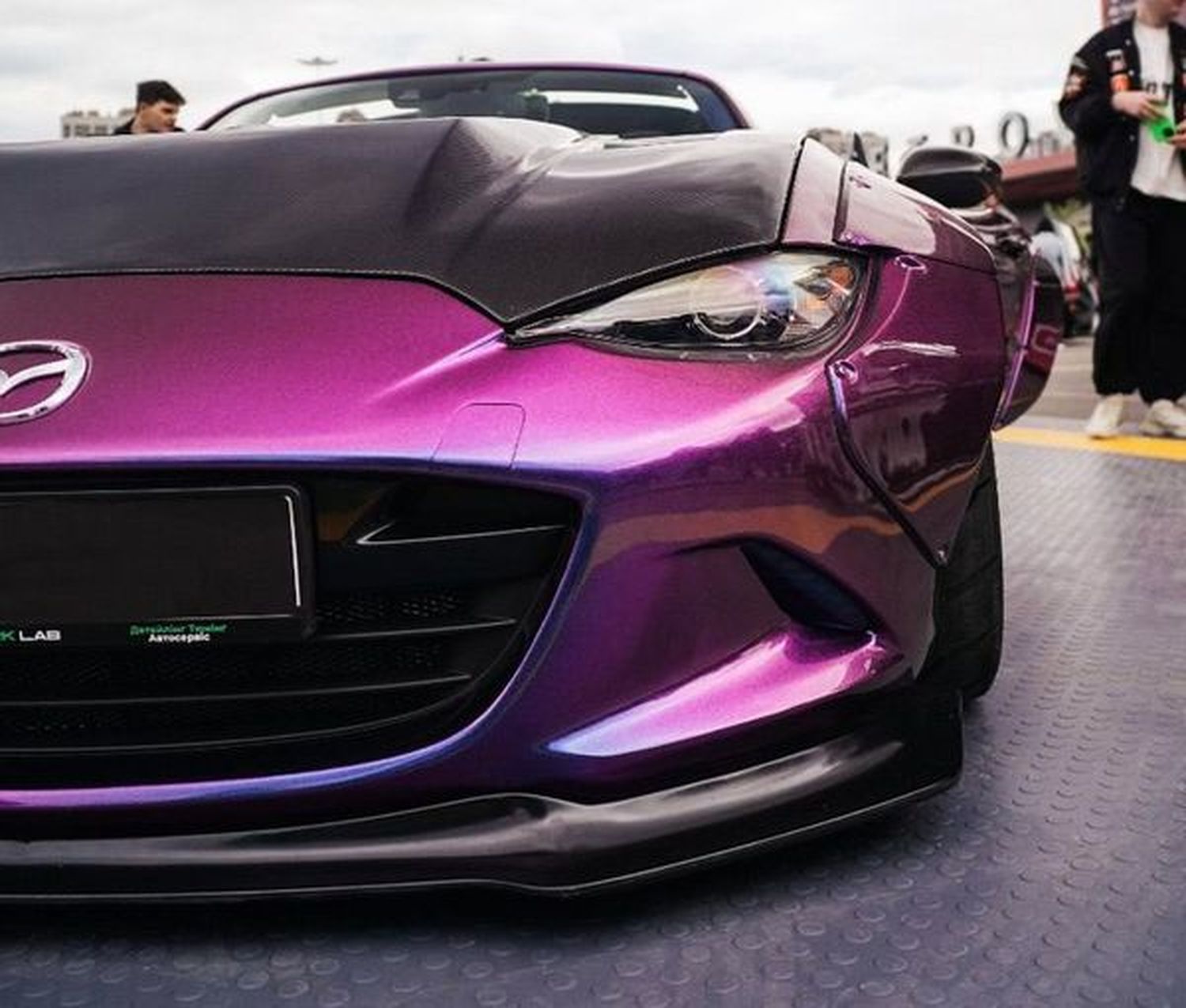 219 Mazda Miata ND кабріолет з водієм на 219 Mazda Miata ND кабріолет з водієм на