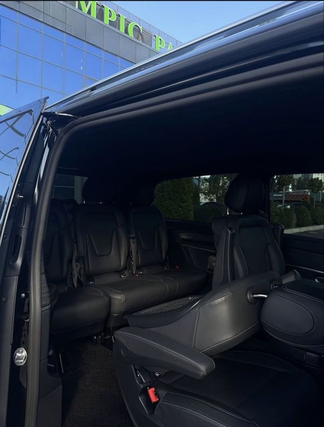 039 Мікроавтобус на прокат Mercedes-Benz 039 Мікроавтобус на прокат Mercedes-Benz