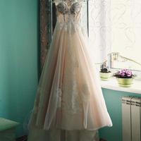 Весільна сукня з салону Crystal