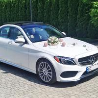 Білий Mercedes для нареченої