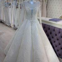 Продам весільну сукню ADELINA