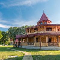 Заміський комплекс Fort Pirnov Park