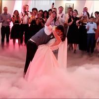 Важкий дим та холодні вогні на весілля