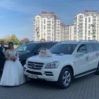 Весільний кортеж Mercedes-Benz GL