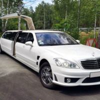 029 Лимузин Mercedes W221 S63 белый