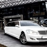 031 Лімузин Mercedes W221 S600 оренда