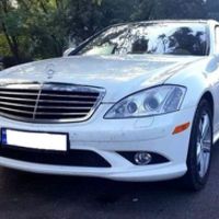 390 Mercedes W221 S550 белый аренда авто
