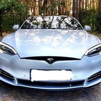 106 Tesla Model S90d прокат авто