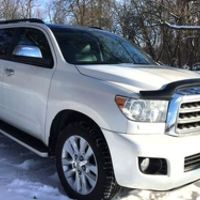 238 Позашляховик Toyota Sequoia біла оре