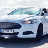 368 Ford Fusion 2015 білий оренда авто з