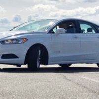 368 Ford Fusion 2015 білий оренда авто з