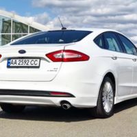 368 Ford Fusion 2015 білий оренда авто з