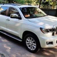 381 Toyota Sequoia оренда білий джип на